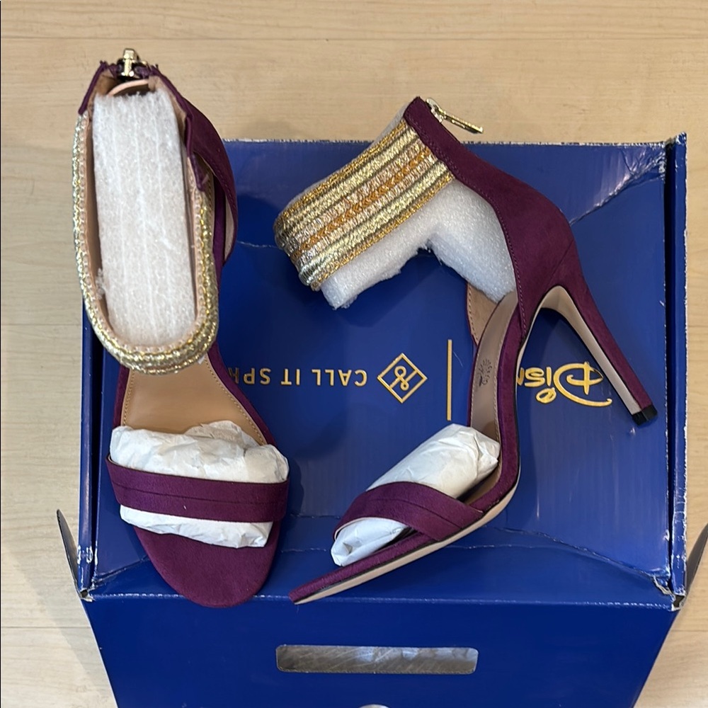 Call It Spring X Disney Royaltee Purple Aladdin inspired Sandals/Heels Sz. 8